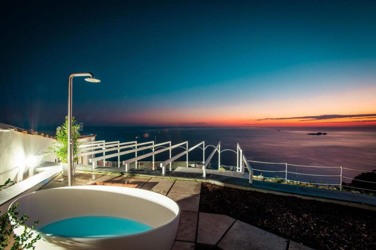 Villa La Tagliata Spectacular Jacuzzi Tub Amazing View And Private Parking Garage Positano Dış mekan fotoğraf